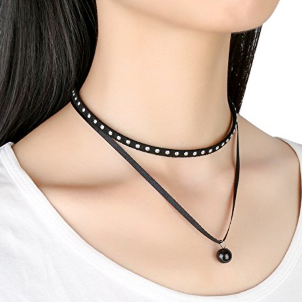 Choker necklace 🖤
